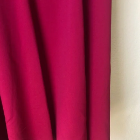 Gal Meets Glam Debbie Satin A-Line Midi Dress V-Neck Short Sleeve - Picture 6 of 9